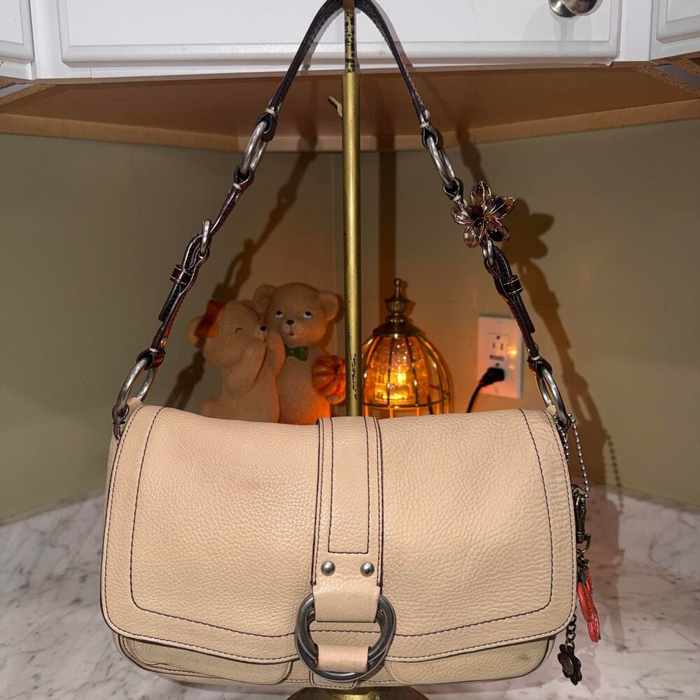 Coach Women's Cream and Tan Bag
